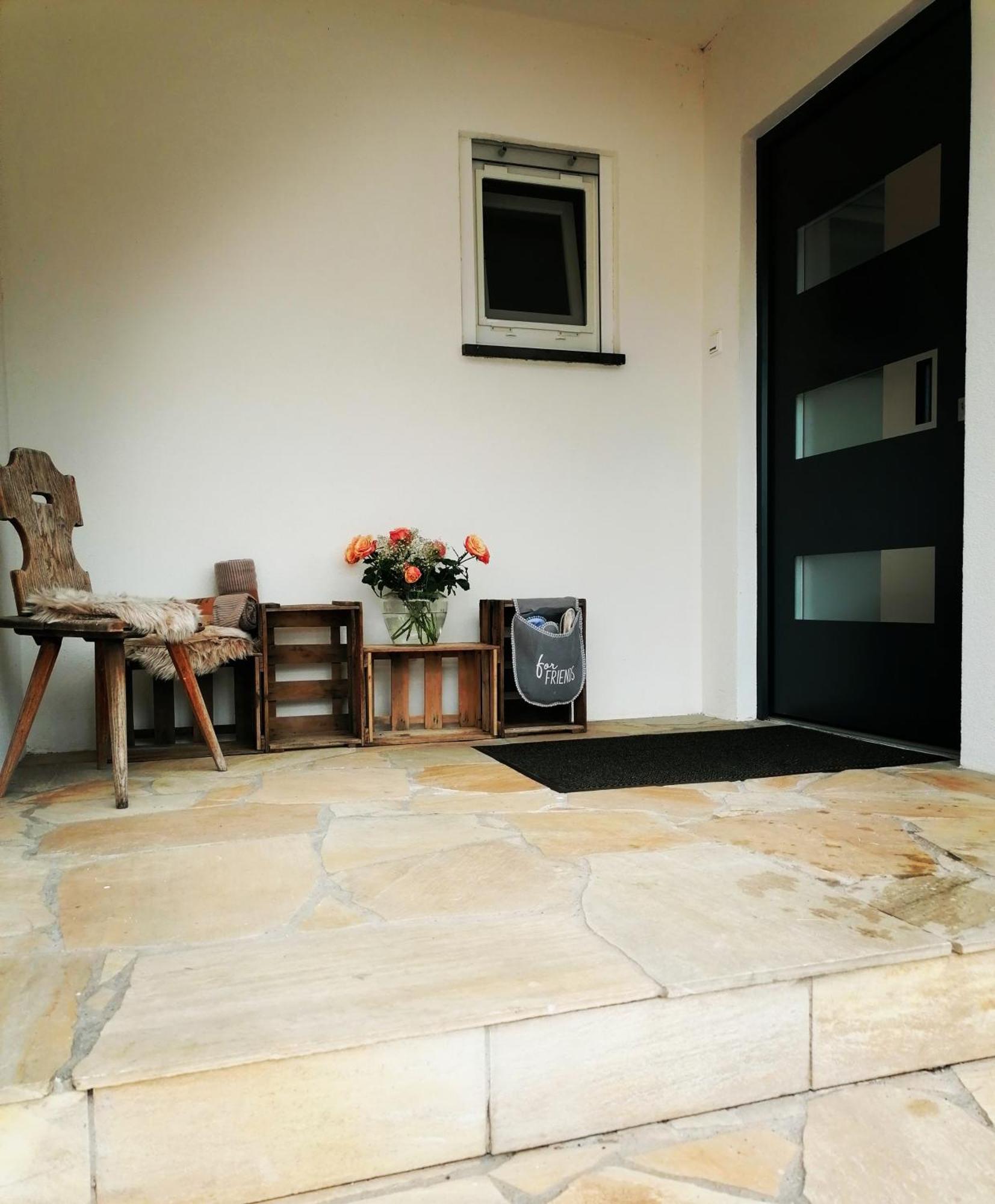 Modernes Apartment - Neustadt an der Weinstraße Екстериор снимка